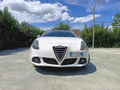 Alfa Romeo Giulietta Alfa Romeo Giulietta  2.0 JTDm-2 170 cv tet panoram e apribile Bianco usata Sant'Anastasia