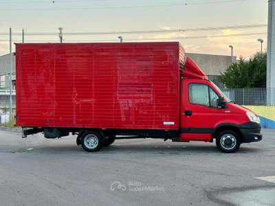 Iveco Daily PERFETTO Rosso usata Travagliato