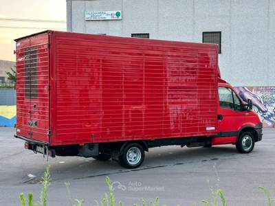 Iveco Daily PERFETTO Rosso usata Travagliato