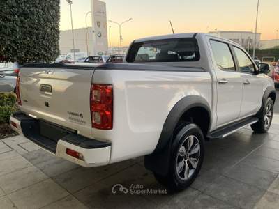 Evo Cross 4 2.0 Turbo Diesel DC *I.E., COLORI VARI, PROMO AZZURRA* Bianco usata Suzzara