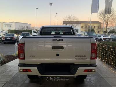 Evo Cross 4 2.0 Turbo Diesel DC *I.E., COLORI VARI, PROMO AZZURRA* Bianco usata Suzzara
