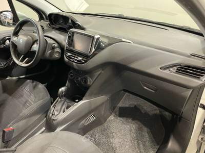 Peugeot 208 208 van i.va esposta Bianco usata Poncarale