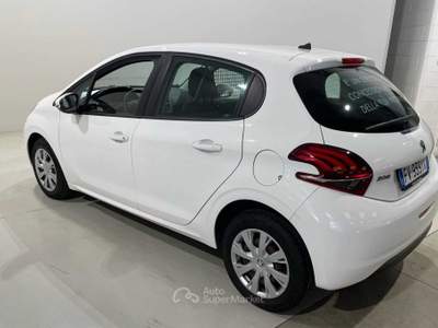 Peugeot 208 208 van i.va esposta Bianco usata Poncarale