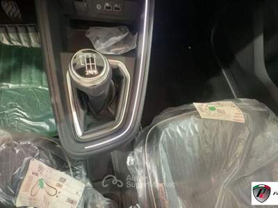 Renault Clio Clio 1.0 eco-g Techno 100cv Nero usata Albano Laziale