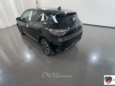 Renault Clio Clio 1.0 eco-g Techno 100cv Nero usata Albano Laziale