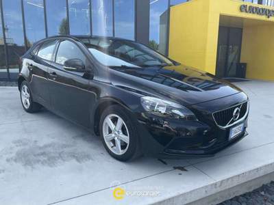 Volvo V40 D2 Momentum Nero usata Pieve di Cento