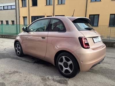 Fiat 500 500e 3+1 42 kWh Passion Lilla usata Rovigo