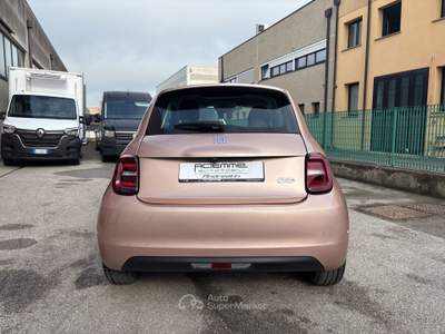 Fiat 500 500e 3+1 42 kWh Passion Lilla usata Rovigo