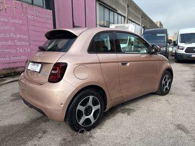 Fiat 500 500e 3+1 42 kWh Passion Lilla usata Rovigo