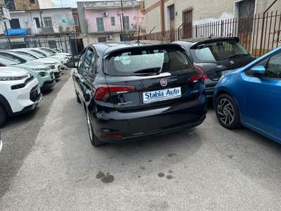 Fiat Tipo 1.4 T-Jet 120CV 5 porte Business G.P.L Nero usata Castellammare di Stabia