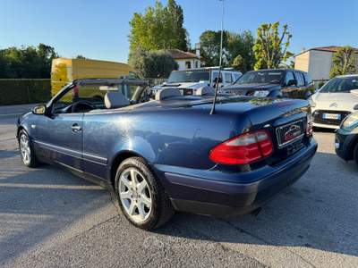 Mercedes-Benz CLK CABRIO Blu/Azzurro usata FIESSO D ARTICO