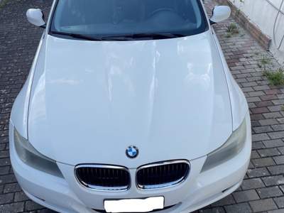 BMW Serie 3 316d berlina Bianco usata Voghera