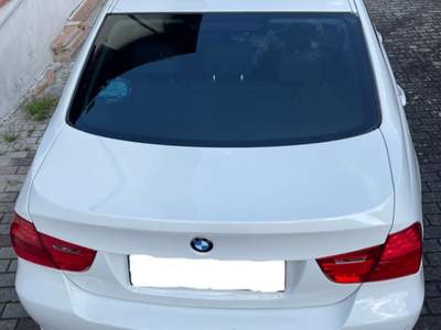 BMW Serie 3 316d berlina Bianco usata Voghera
