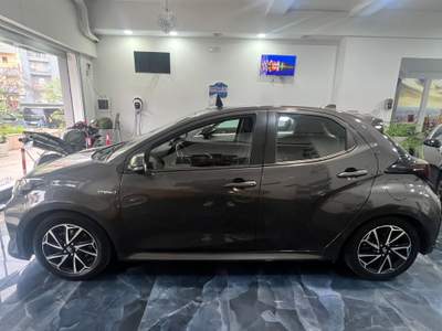 Toyota Yaris auto pari al nuovo Grigio usata Crotone