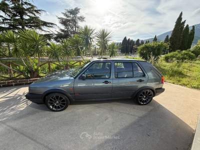Volkswagen Golf 1800 16V 5 porte GTI usata Campagna