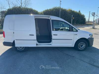 Volkswagen Caddy VOLKSWAGEN CADDY 1.4 110 CV METANO Bianco usata Azzano Decimo