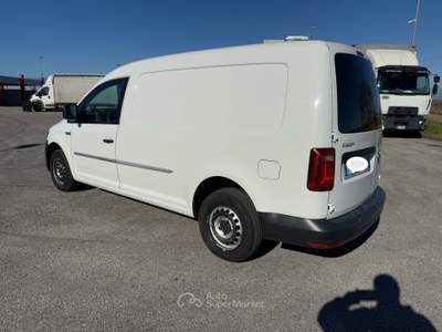 Volkswagen Caddy VOLKSWAGEN CADDY 1.4 110 CV METANO Bianco usata Azzano Decimo