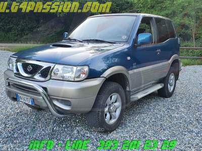 Nissan Terrano II 2.7 Tdi 3 porte Luxury Blu/Azzurro usata COSSATO