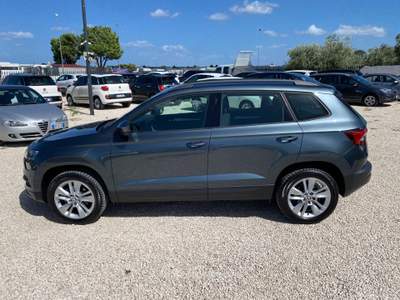 Skoda Karoq SCR DSG Ambition IVA ESPOSTA UNICO PROPIETARIO TAGLIANDI UFFICIALI SKODA Grigio usata Corato