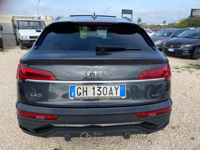 Audi Q5 SPB 40 TDI quattro S tronic IVA ESPOSTA UNICO PROPIETARIO Grigio usata Corato