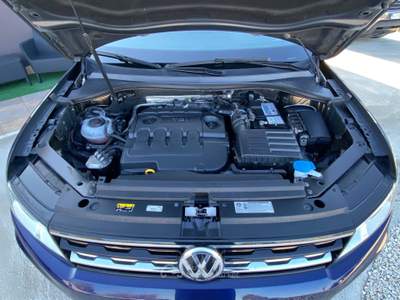 Volkswagen Tiguan DSG Business IVA ESPOSTA BlueMotion Technology UNICO PROPIETARIO Blu/Azzurro usata Corato