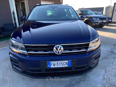 Volkswagen Tiguan DSG Business IVA ESPOSTA BlueMotion Technology UNICO PROPIETARIO Blu/Azzurro usata Corato