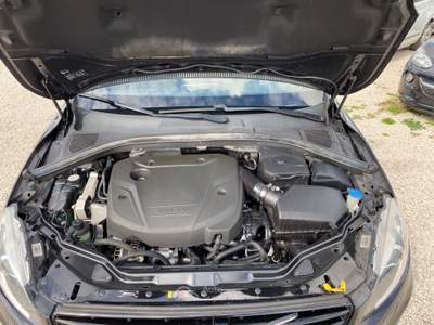 Volvo XC60 XC 60 XC60 D4 Geartronic R-design UNICO PROPIETARIO Nero usata Corato
