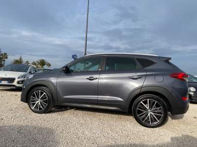 Hyundai Tucson XPossible AUTOMATICA UNICO PROPIETARIO Grigio usata Corato