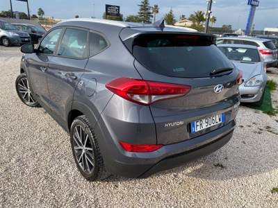 Hyundai Tucson XPossible AUTOMATICA UNICO PROPIETARIO Grigio usata Corato