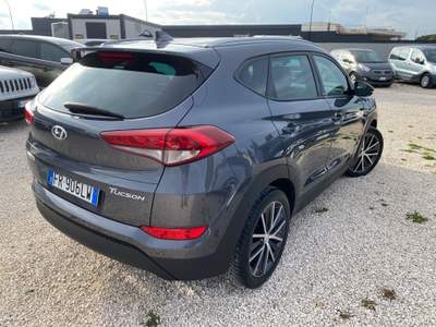 Hyundai Tucson XPossible AUTOMATICA UNICO PROPIETARIO Grigio usata Corato