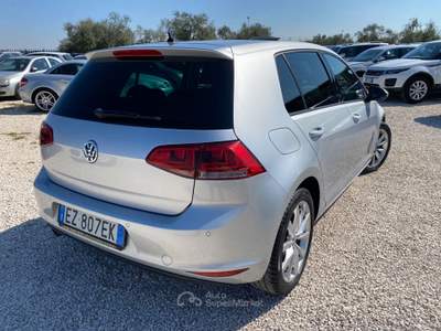 Volkswagen Golf DSG 5p. Highline BlueMotion Technology NEOPATENTATI UNICO PROPIETARIO Grigio usata Corato