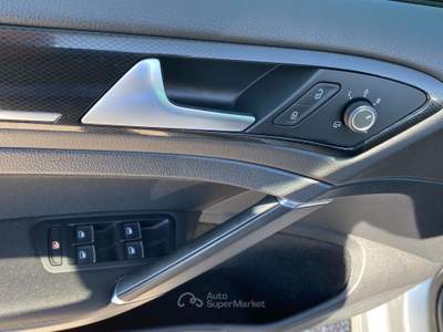 Volkswagen Golf DSG 5p. Highline BlueMotion Technology NEOPATENTATI UNICO PROPIETARIO Grigio usata Corato