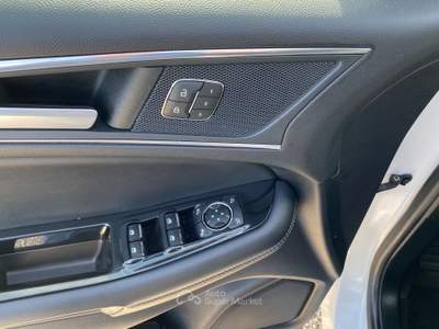 Ford Edge TDCI 210 CV AWD S&S Powershift ST Line UNICO PROPIETARIO 4X4 Bianco usata Corato