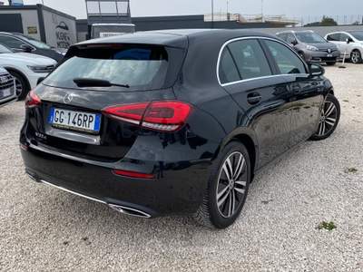 Mercedes-Benz Classe A A 180d Automatic Sport(IVA ESPOSTA)(UNICO PROPRIETARIO)(MOTORE MERCEDES)(NEOPATENTATI) Nero usata Corato