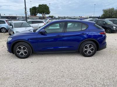 Alfa Romeo Stelvio Stelvio8 (IVA ESPOSTA) 2.2 Turbodiesel 190 CV AT8 Q4 Super Business( UNICO PROPIETARIO) Blu/Azzurro usata Corato