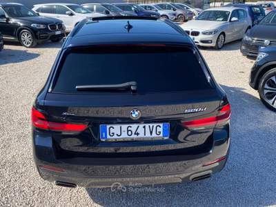 BMW Serie 5 520d 520d 48V xDrive Touring M SPORT IVA ESPOSTA UNICO PROPIETARIO TETTO Blu/Azzurro usata Corato