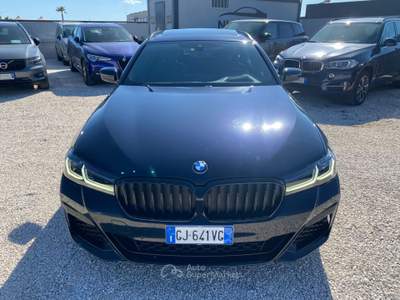 BMW Serie 5 520d 520d 48V xDrive Touring M SPORT IVA ESPOSTA UNICO PROPIETARIO TETTO Blu/Azzurro usata Corato