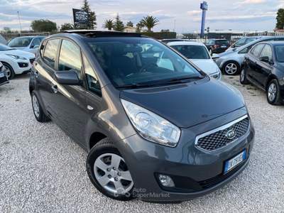 Kia Venga 90CV WGT Fullsky NEOPATENTATI UNICO PROPIETARIO Grigio usata Corato