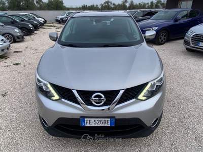 Nissan Qashqai Tekna GANCIO TRAINO,TELECAMERE 360*,NEOPATENTATI UNICO PROPIETARIO Argento usata Corato