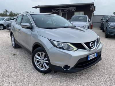 Nissan Qashqai Tekna GANCIO TRAINO,TELECAMERE 360*,NEOPATENTATI UNICO PROPIETARIO Argento usata Corato Nissan Qashqai Tekna GANCIO TRAINO,TELECAMERE 360*,NEOPATENTATI UNICO PROPIETARIO Argento usata Corato