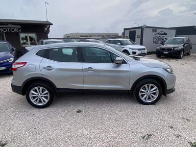 Nissan Qashqai Tekna GANCIO TRAINO,TELECAMERE 360*,NEOPATENTATI UNICO PROPIETARIO Argento usata Corato
