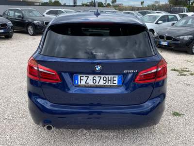 BMW Serie 2 220d 216 216d Active Tourer Advantage Blu/Azzurro usata Corato