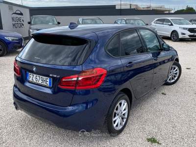 BMW Serie 2 220d 216 216d Active Tourer Advantage Blu/Azzurro usata Corato