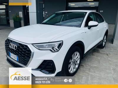 Audi Q3 SPB 45 TFSI e PHEV S tronic Bianco usata Capaccio