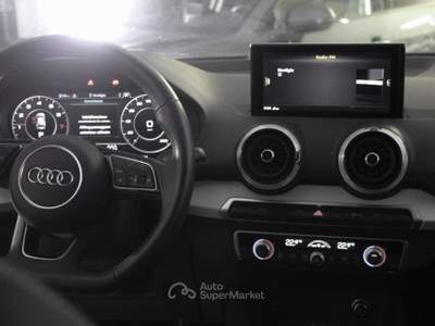Audi Q2 35 TFSI S tronic S line Edition Blu/Azzurro usata Paruzzaro