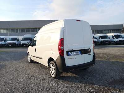 Fiat Doblò 1.6 MJT 120CV S&S PL-TA Cargo Maxi XL Lounge Bianco usata Reggio nell'Emilia