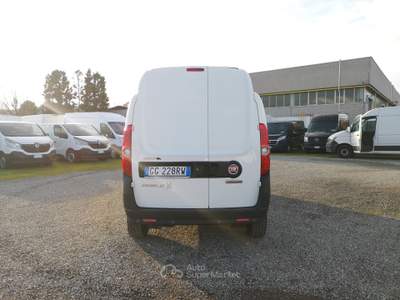 Fiat Doblò 1.6 MJT 120CV S&S PL-TA Cargo Maxi XL Lounge Bianco usata Reggio nell'Emilia