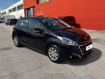 Peugeot 208 Active BlueHDi 75cv Blu/Azzurro usata Roma