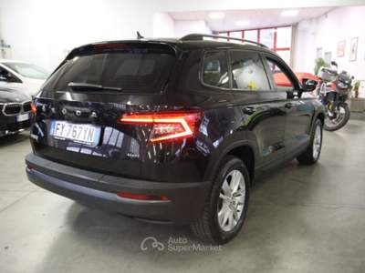 Skoda Karoq 2.0 TDI 150 CV SCR 4x4 DSG Executive Nero usata Torino