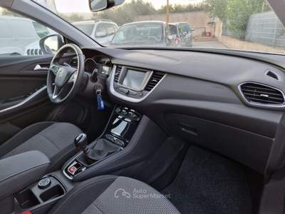Opel Grandland X 1.5 Ecotec D Advance Bianco usata Monopoli